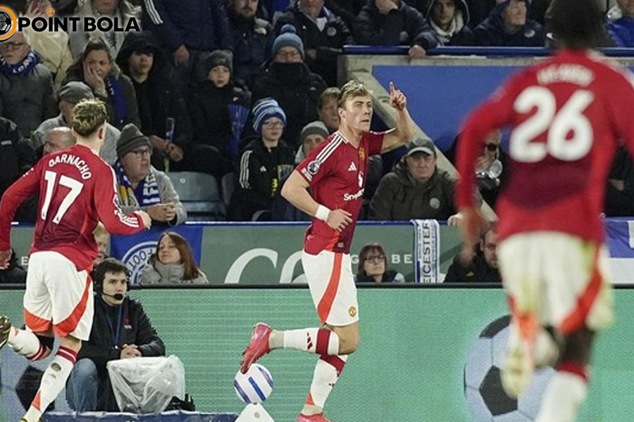 4-striker-yang-masuk-radar-incaran-manchester-united-osimhen-atau-gyokeres