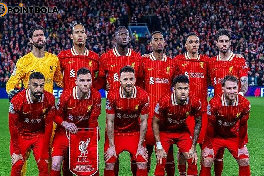 final-carabao-cup-2024-2025-pemain-newcastle-ini-bikin-arne-slot-keringat-dingin